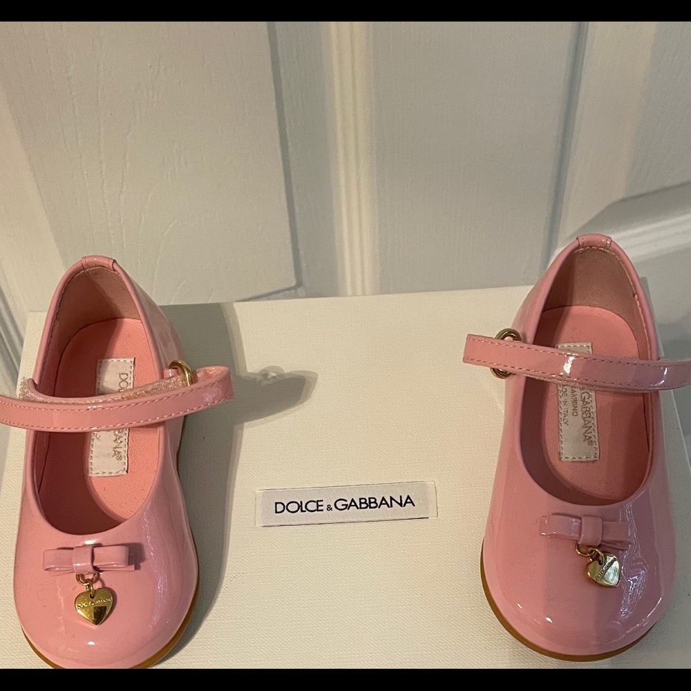 Dolce and Gabbana Authentic pink patent leather